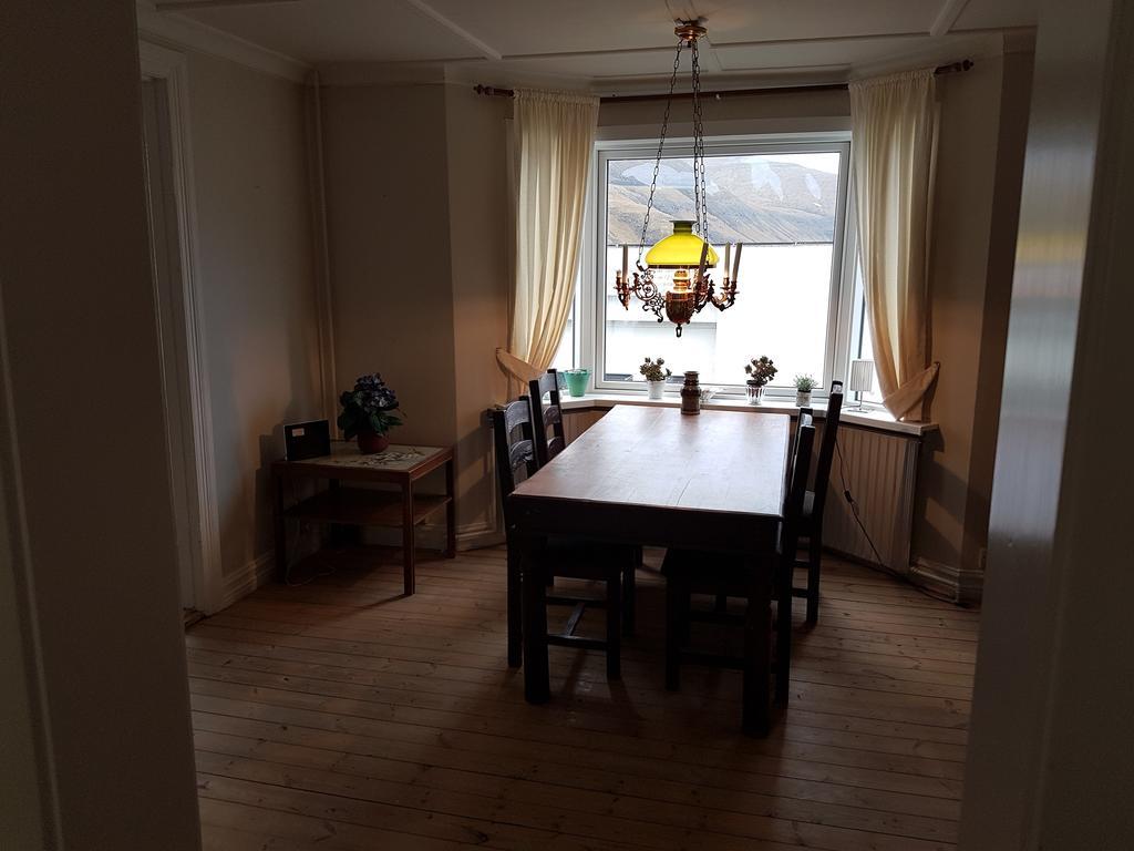 Budget Guesthouse Borgustova Vestmanna Dış mekan fotoğraf