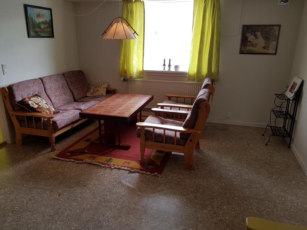 Budget Guesthouse Borgustova Vestmanna Dış mekan fotoğraf